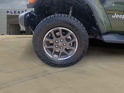 2022 Jeep Gladiator Overland