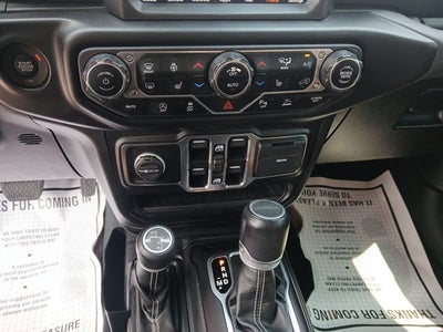 2022 Jeep Gladiator Overland