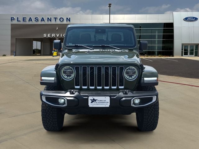 2022 Jeep Gladiator Overland
