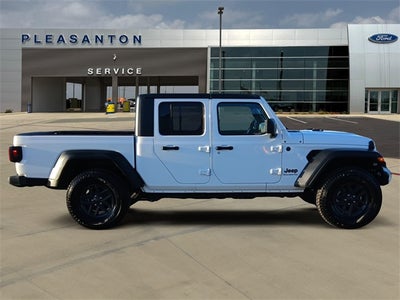 2025 Jeep Gladiator Sport
