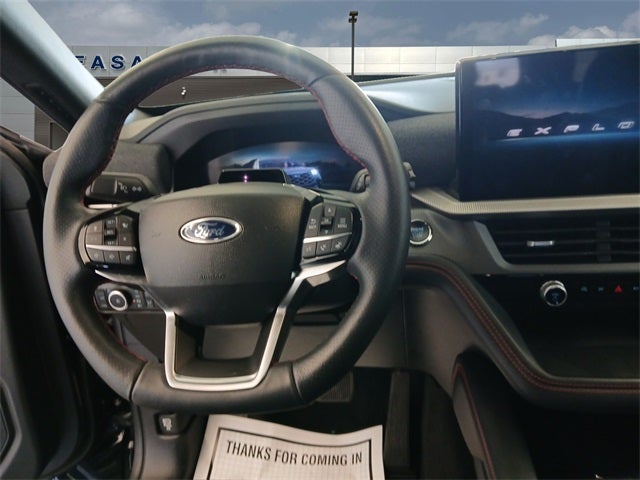2025 Ford Explorer Base