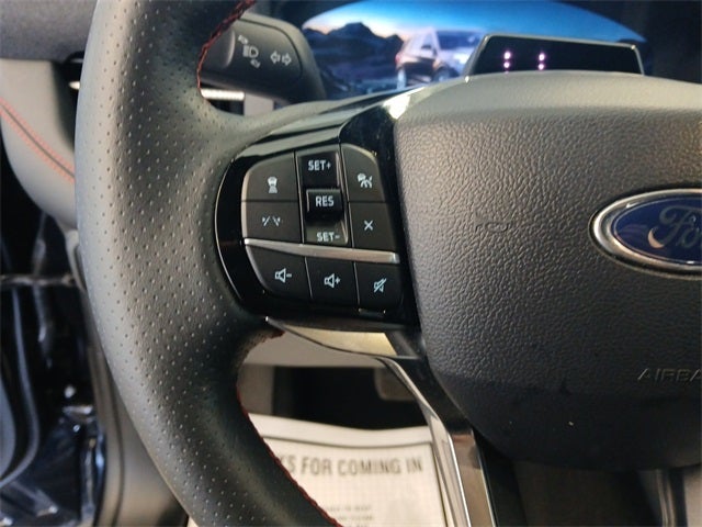 2025 Ford Explorer Base