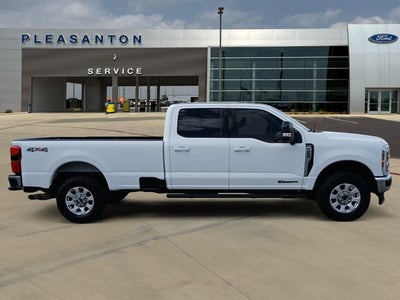 2024 Ford F-250SD Lariat