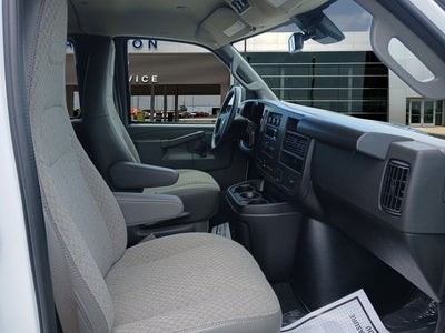 2025 Chevrolet Express 3500 LT