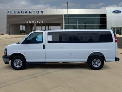 2025 Chevrolet Express 3500 LT