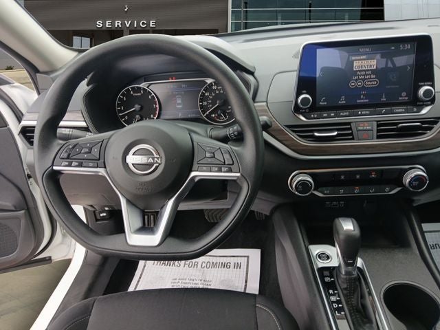 2025 Nissan Altima SV