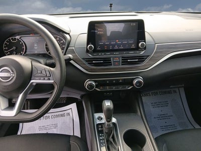 2025 Nissan Altima SV