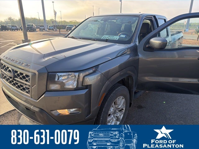 2022 Nissan Frontier SV