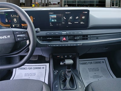 2025 Kia K4 Base