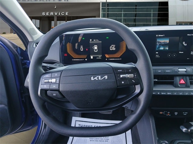 2025 Kia K4 Base