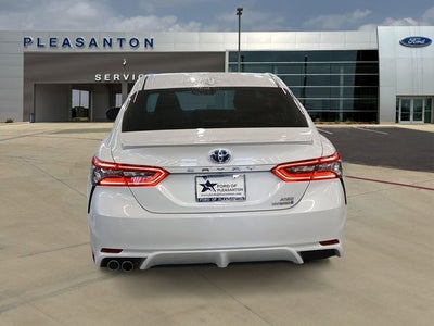 2024 Toyota Camry Hybrid XSE