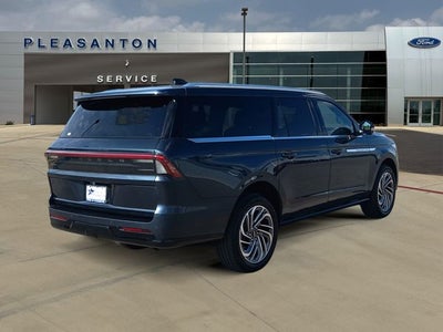 2025 Lincoln Navigator L L Reserve