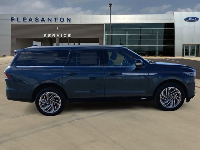 2025 Lincoln Navigator L L Reserve