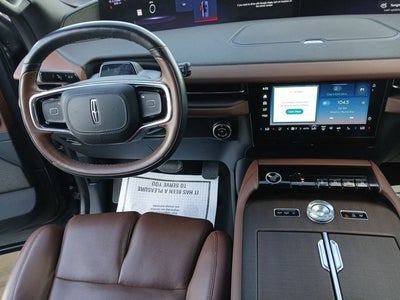 2025 Lincoln Navigator L L Reserve