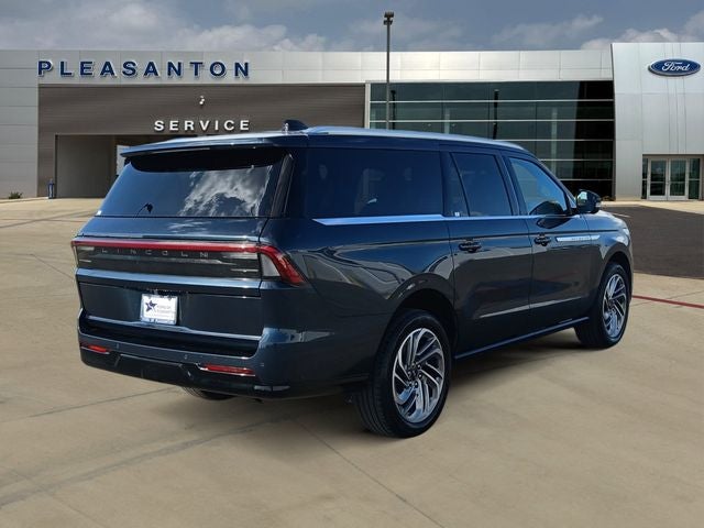 2025 Lincoln Navigator L L Reserve