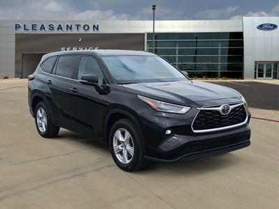 2024 Toyota Highlander LE