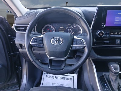 2024 Toyota Highlander LE
