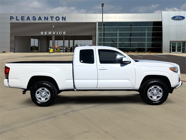 2018 Toyota Tacoma SR