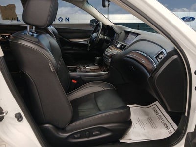 2019 INFINITI Q70L 3.7 LUXE