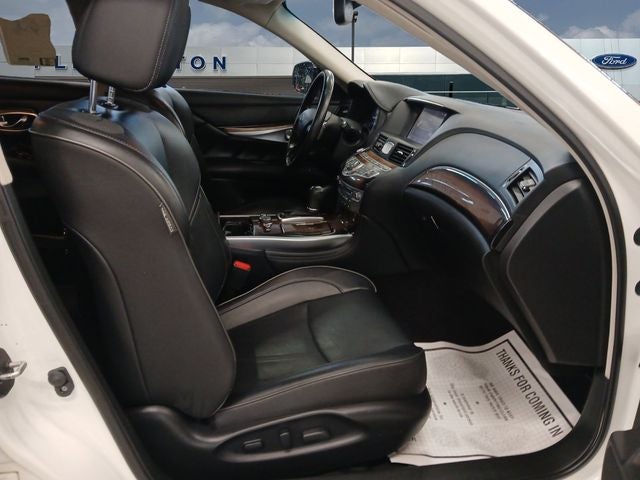 2019 INFINITI Q70L 3.7 LUXE