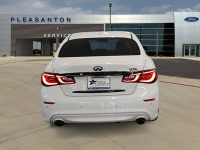 2019 INFINITI Q70L 3.7 LUXE