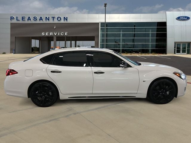 2019 INFINITI Q70L 3.7 LUXE