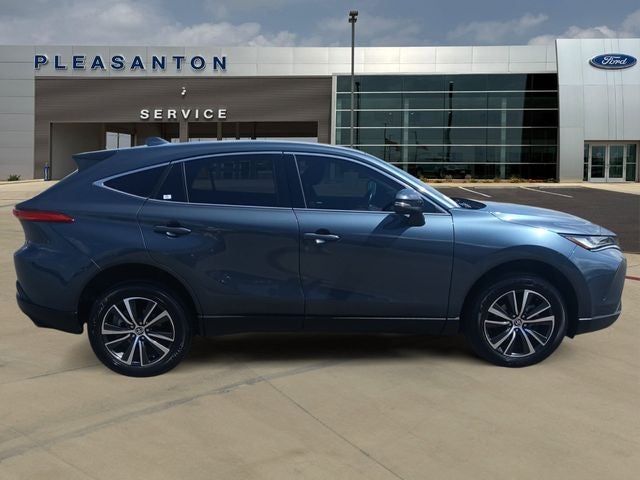 2024 Toyota Venza LE