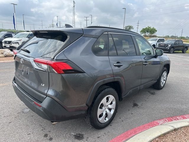 2020 Toyota RAV4 LE