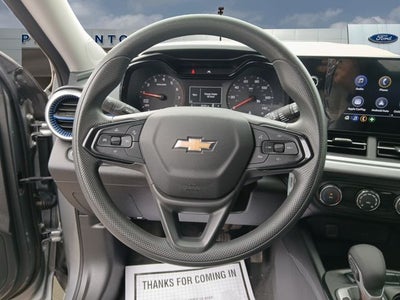 2025 Chevrolet Trax LS