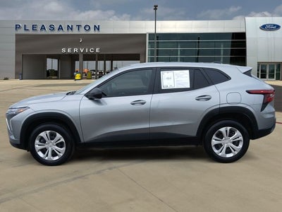 2025 Chevrolet Trax LS