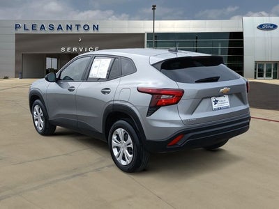 2025 Chevrolet Trax LS
