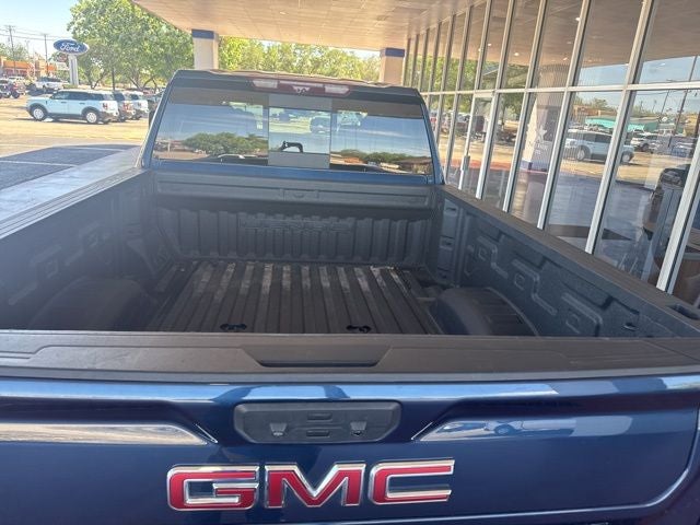 2023 GMC Sierra 2500HD Denali