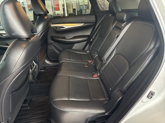 2019 INFINITI QX50 LUXE