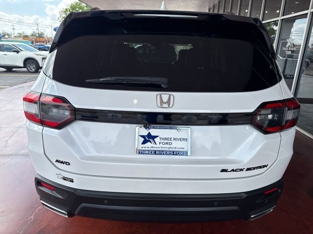 2025 Honda Pilot Black Edition