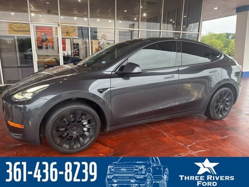 2024 Tesla Model Y Base