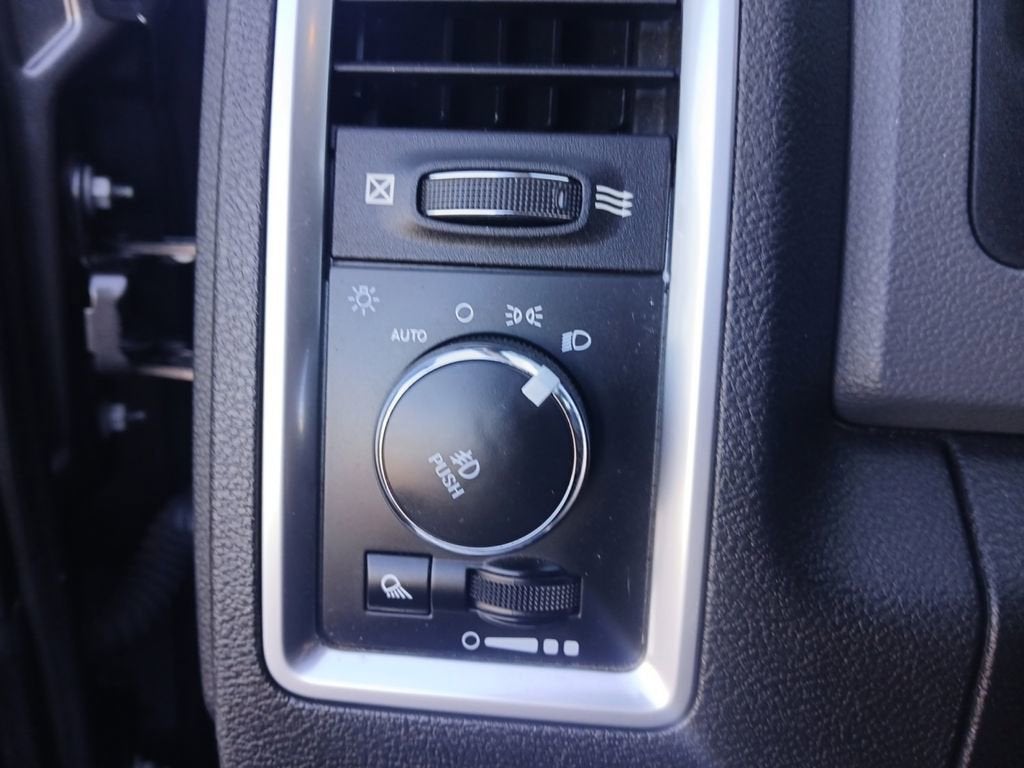 2019 RAM 1500 Classic Lone Star Silver