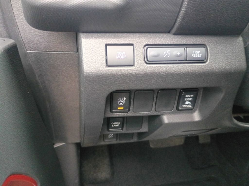 2024 Nissan Frontier PRO-X