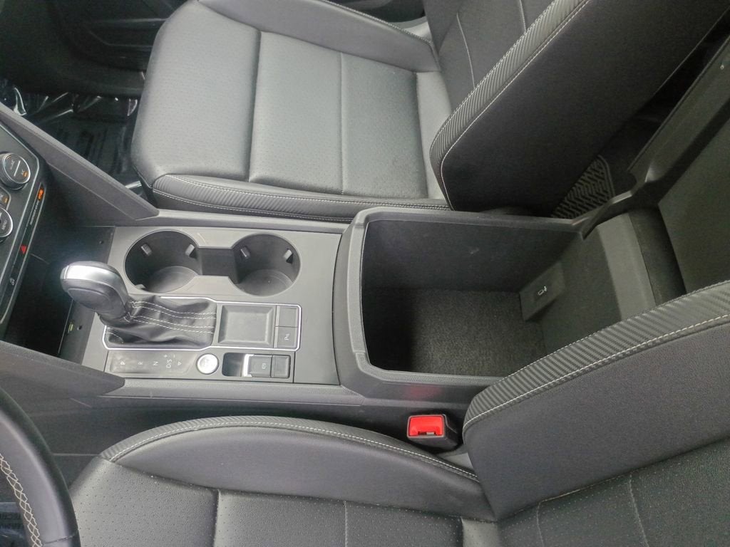 2021 Volkswagen Atlas Cross Sport 2.0T SE w/Technology