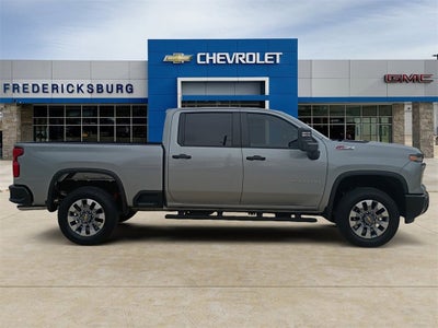 2026 Chevrolet Silverado 2500 HD Custom