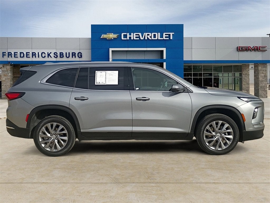 2025 Buick Enclave Preferred