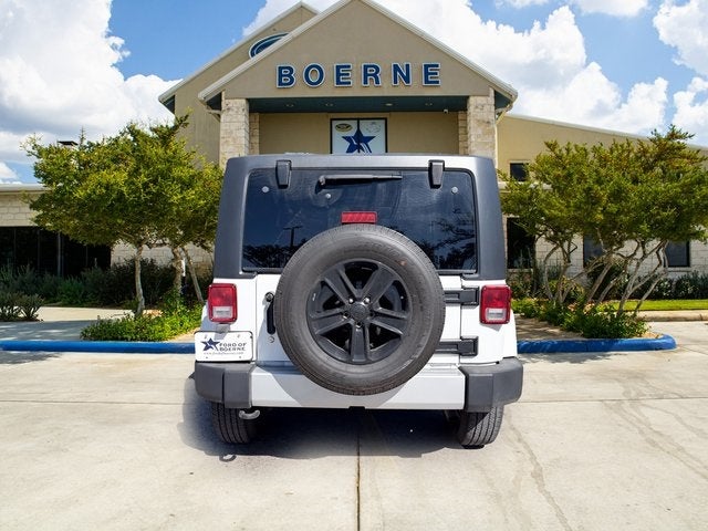 2012 Jeep Wrangler Sahara