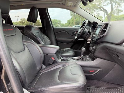 2019 Jeep Cherokee Trailhawk