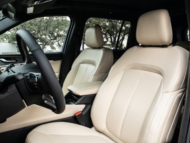 2024 Jeep Grand Cherokee Base