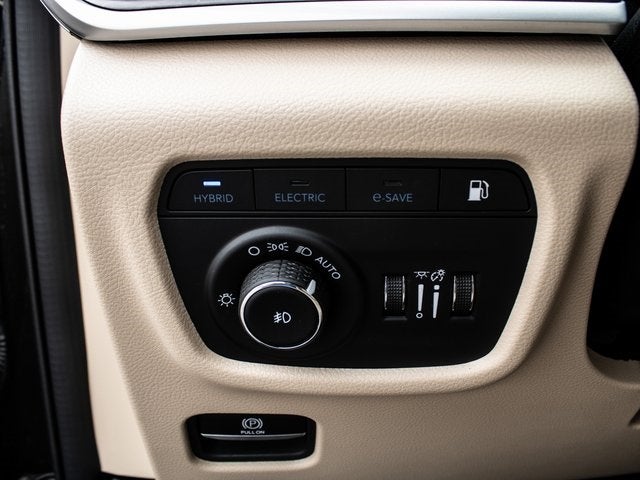 2024 Jeep Grand Cherokee Base