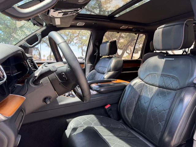 2023 Jeep Grand Wagoneer L Series III