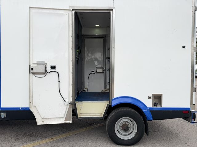 2024 Ford E-350SD Base