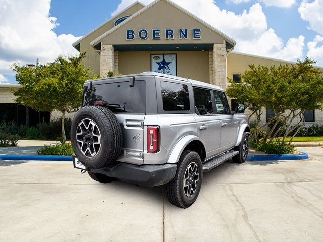 2024 Ford Bronco Outer Banks