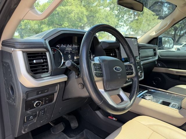 2023 Ford Expedition XLT