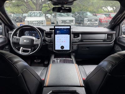 2023 Ford Expedition Platinum