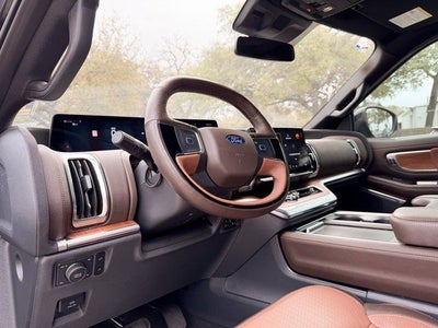 2025 Ford Expedition King Ranch